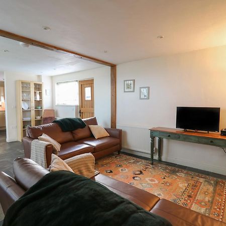 Villa Caely à Llandrindod Wells Extérieur photo